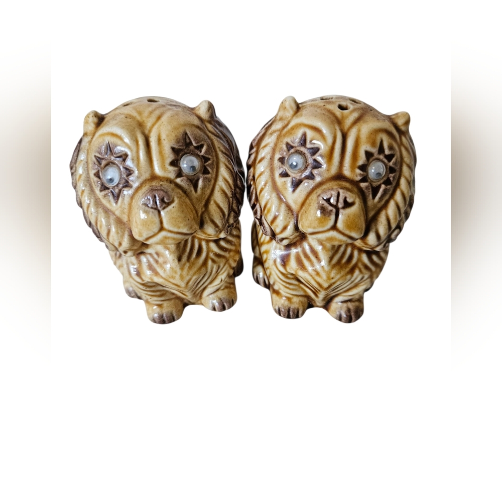 Lion Shaped Salt and Pepper Shakers Wirh Gogglie Eyes.